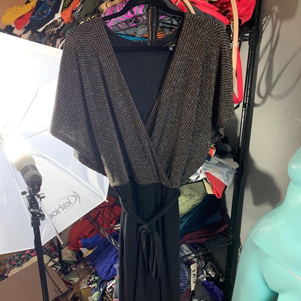 Maggy London Black Wide-Leg Jumpsuit with Metallic Gold Wrap Top - Picture 4 of 8